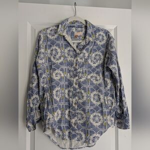 Anthropologie- Blue and White Floral Patterned Button-Up Shirt